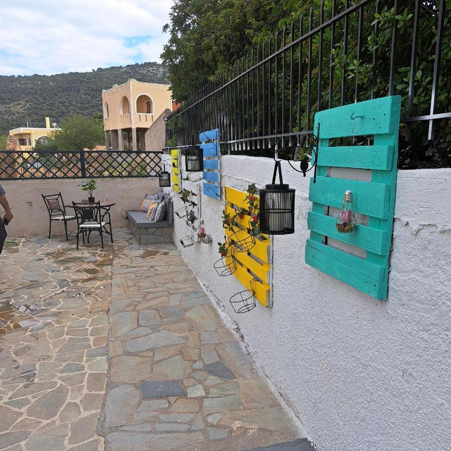 Ξενώνας Vasiliki Vathí Exteriér fotografie